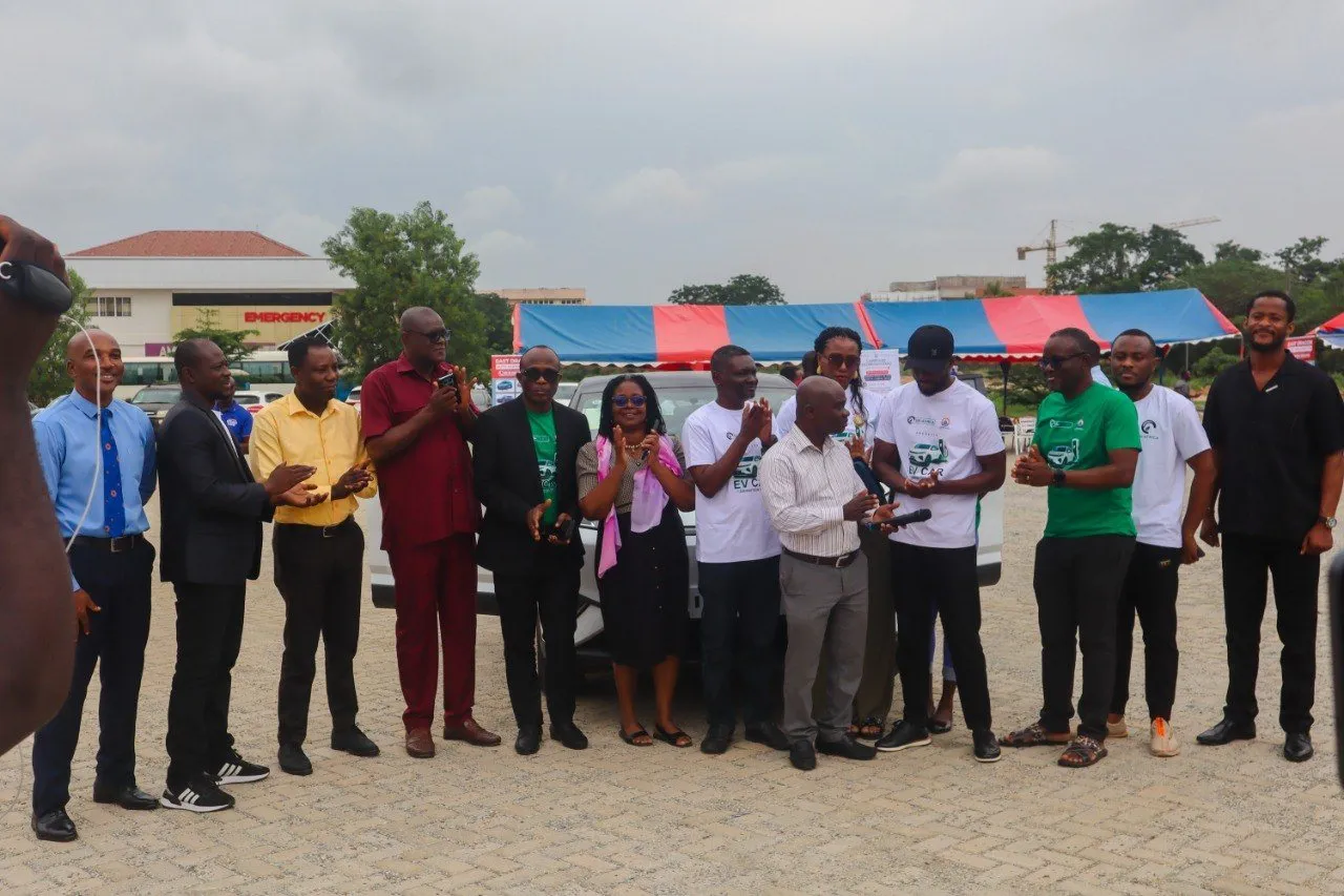 Guests and GSI team members gathered at the UEW exhibition